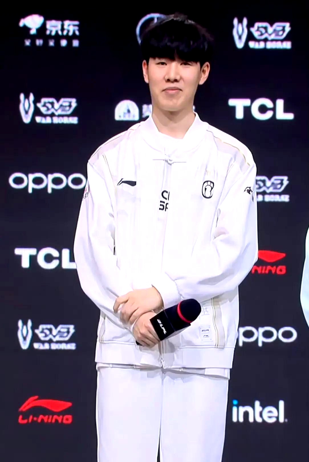 apEX赛后：目睹了FaZe的下场，因此没有轻视SAW