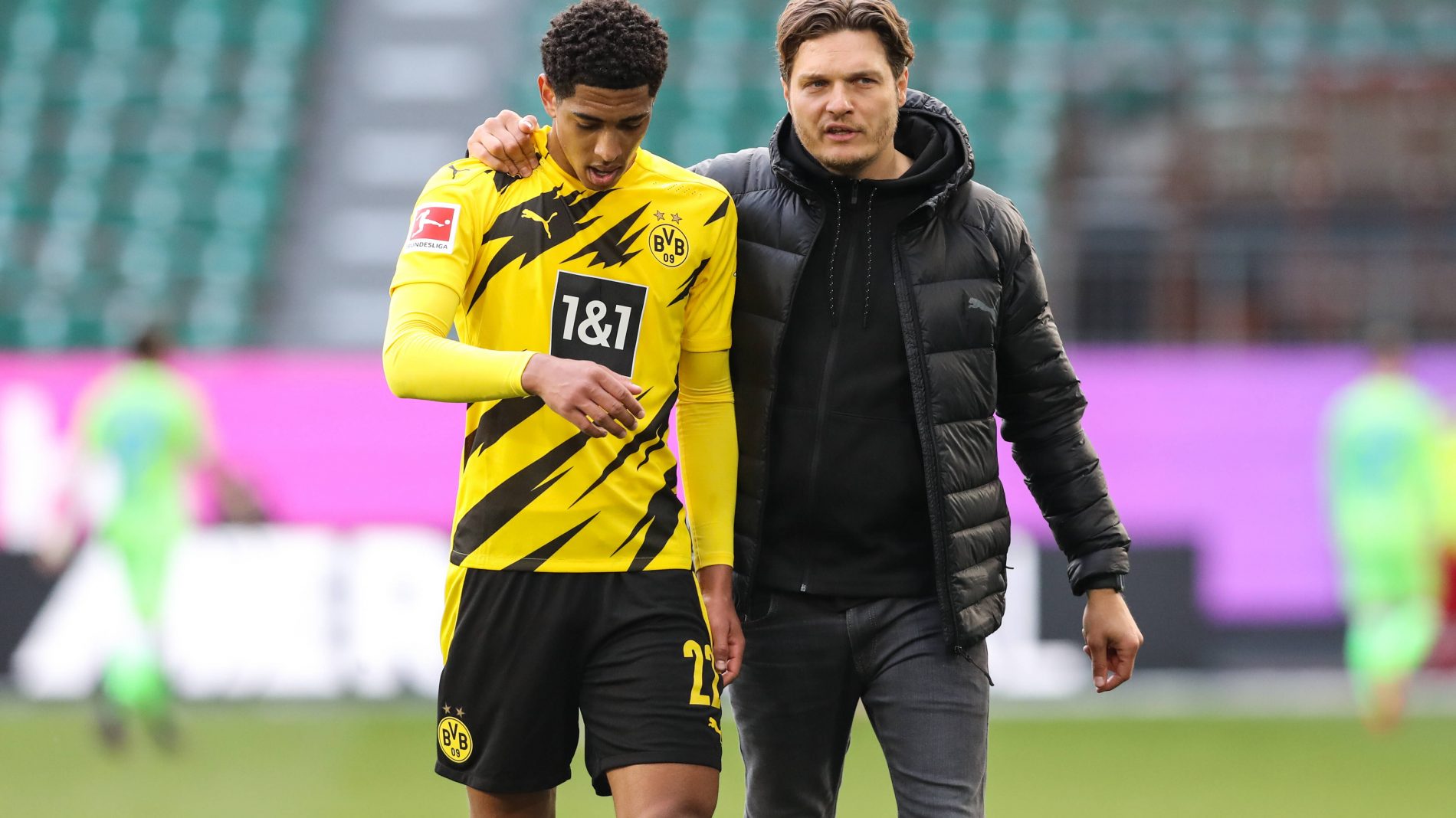 LOL新英雄尼菈抢先看：南亚女性代表，独一无二的鞭剑